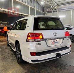 تويوتا لاندكروزر